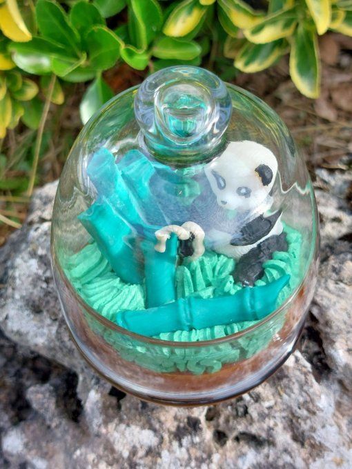 Bougie Panda parfumée senteur CACHEMIRE ET OUD